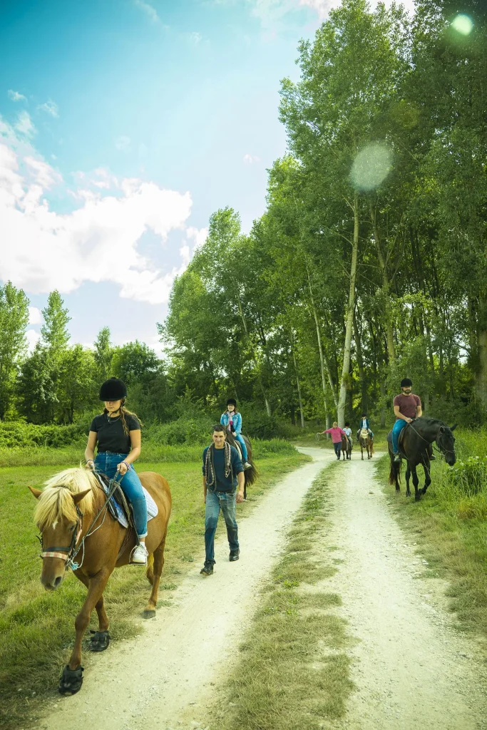 Randonnée à cheval_Poney Club des Retrouvailles