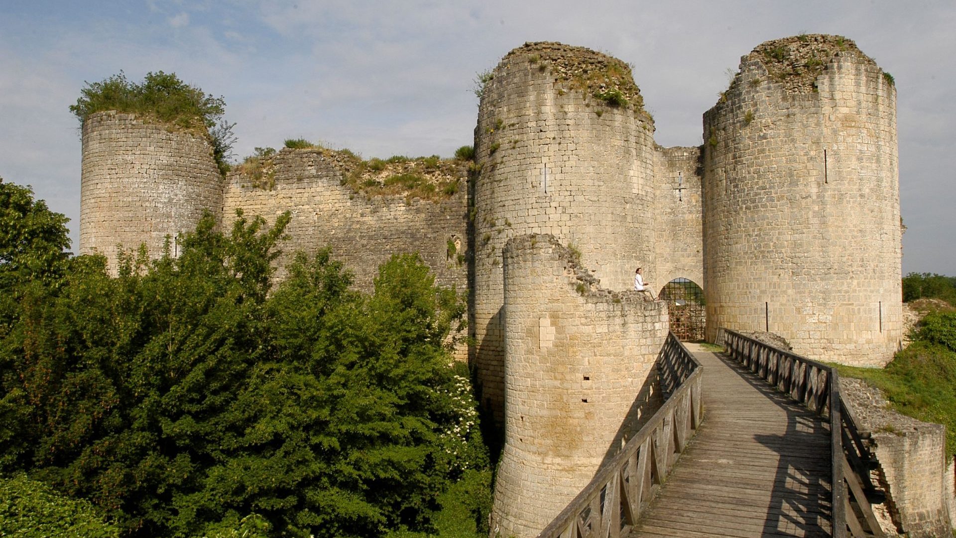 Château médiéval de Gençay